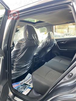 تۆیۆتا ڕاڤ 4